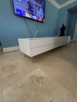 Media Console Bo Concept