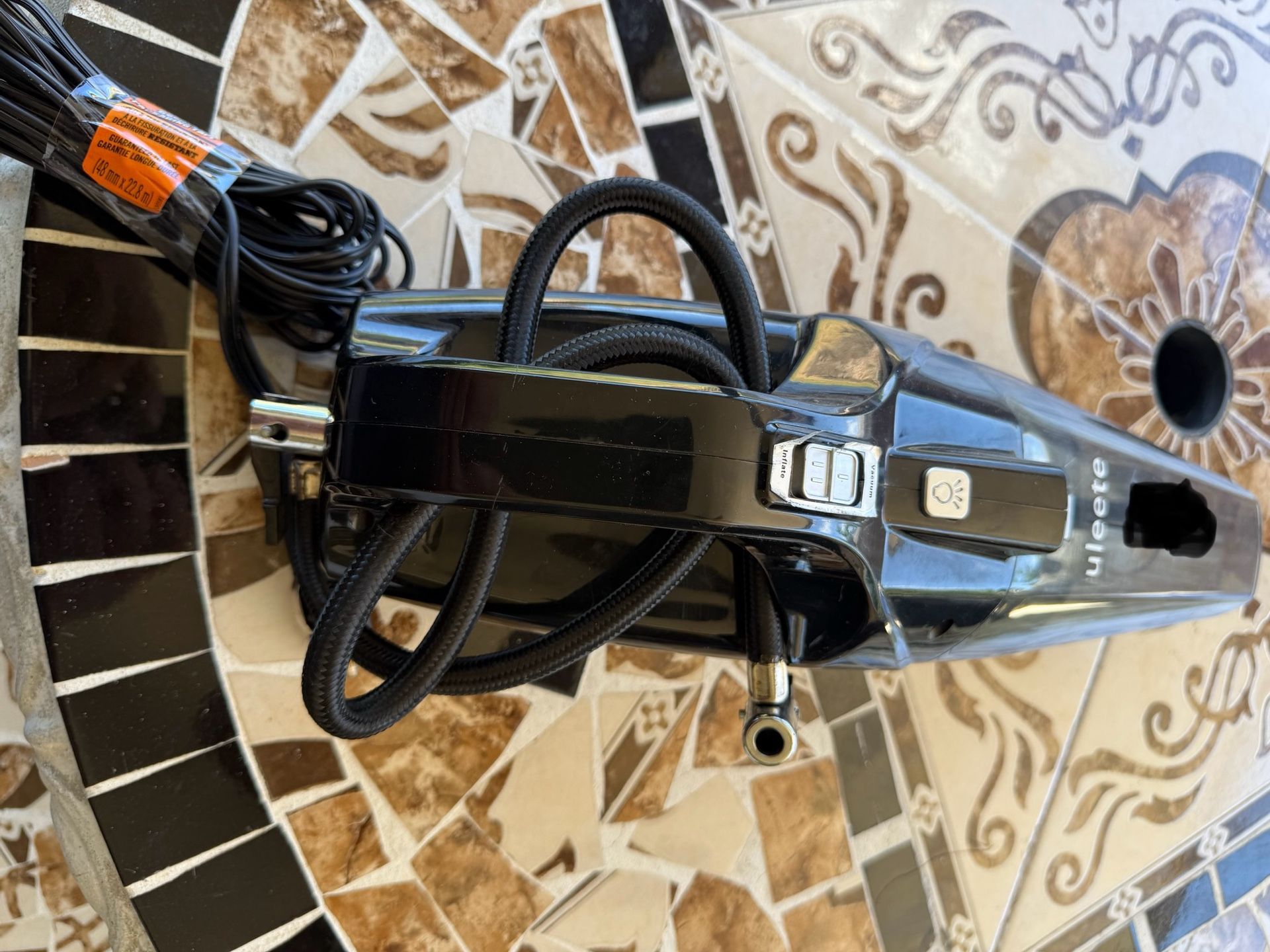 Cat Shop Vac/Air Compressor