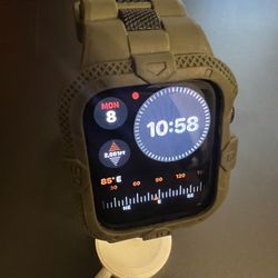 Apple Watch se 44mm GPS LTE 32GB