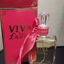 Delicious Perfume For Women/ New/ $25 Cash Only/ Blue Diamond & Rainbow