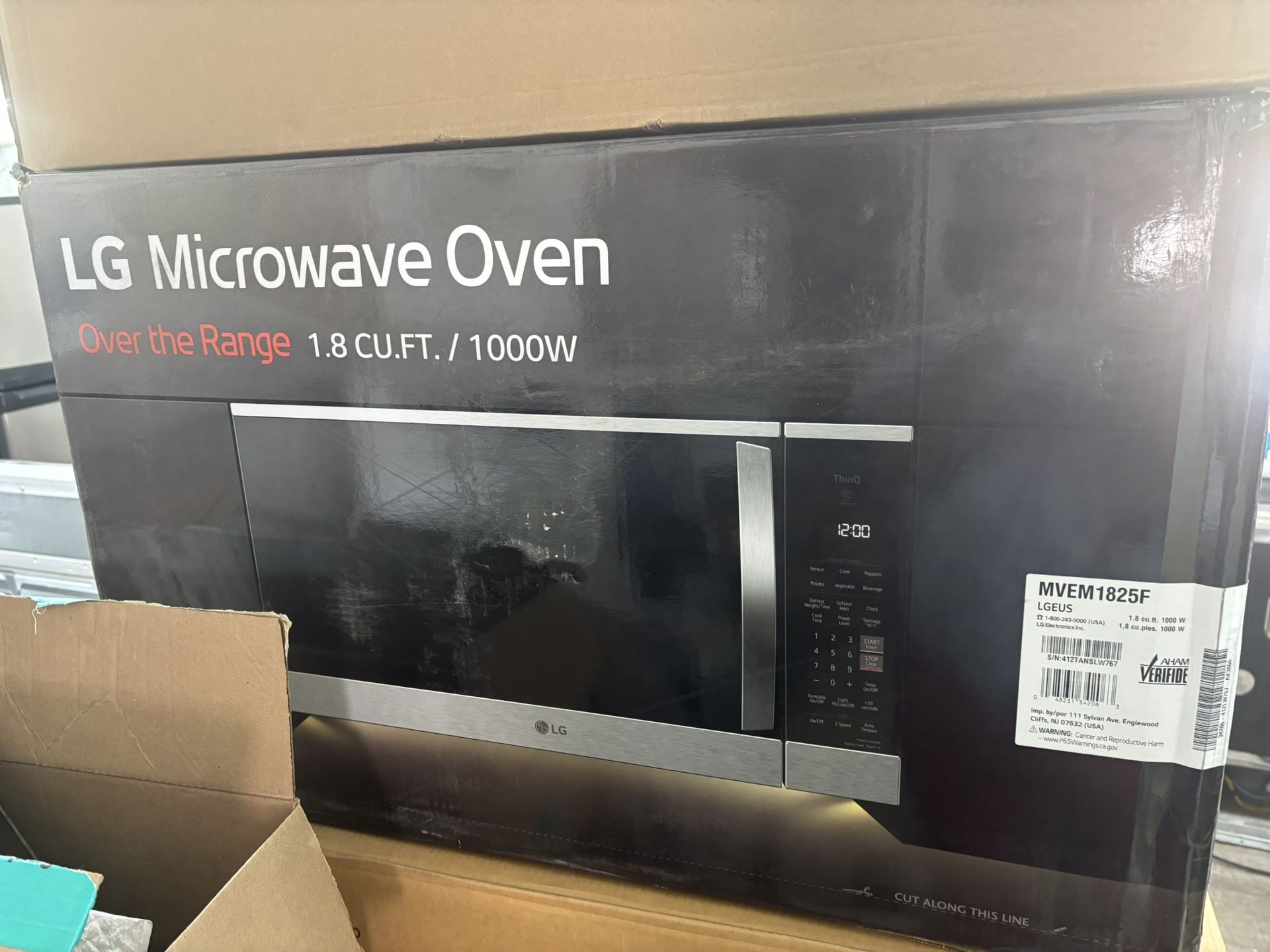 LG Over The Range Microwave Oven 1.8 Cu Ft (2 AVAILABLE)
