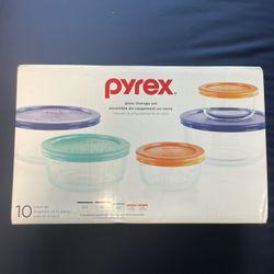 Pyrex Glass Storage 