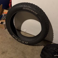 20x4.0 tire