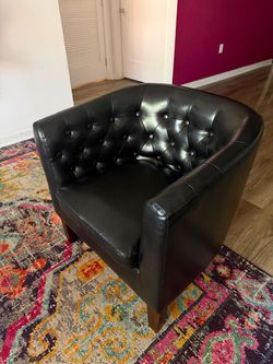 Comfortable leather CHAIR