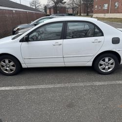 2004 Toyota Corolla