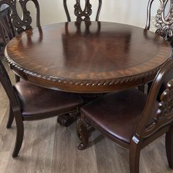 Dinner Table 6 Chairs 