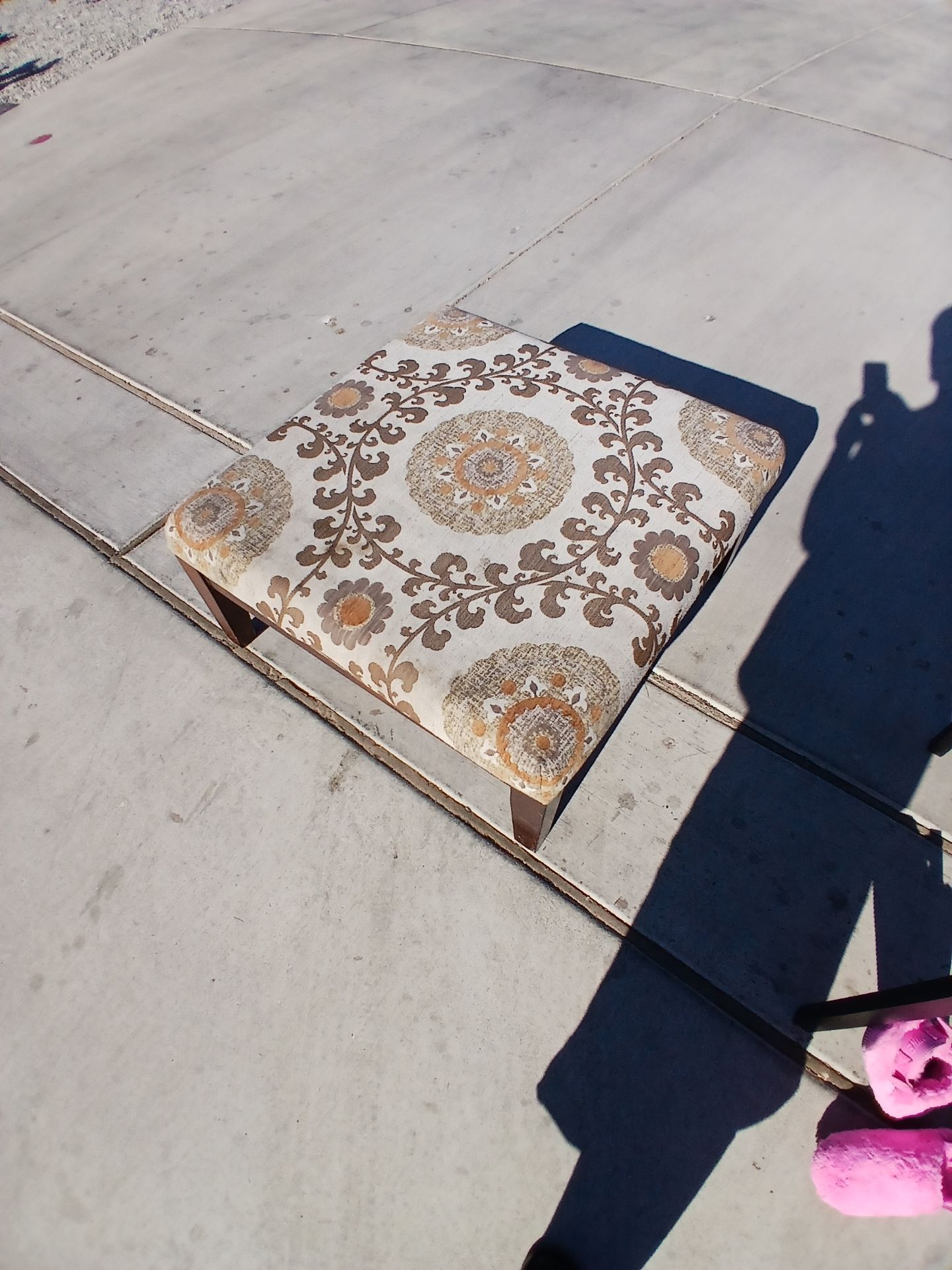 OTTOMAN "NEED GONE"