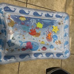 Tummy Time Baby Water Play Mat/Inflatable Toy Mat