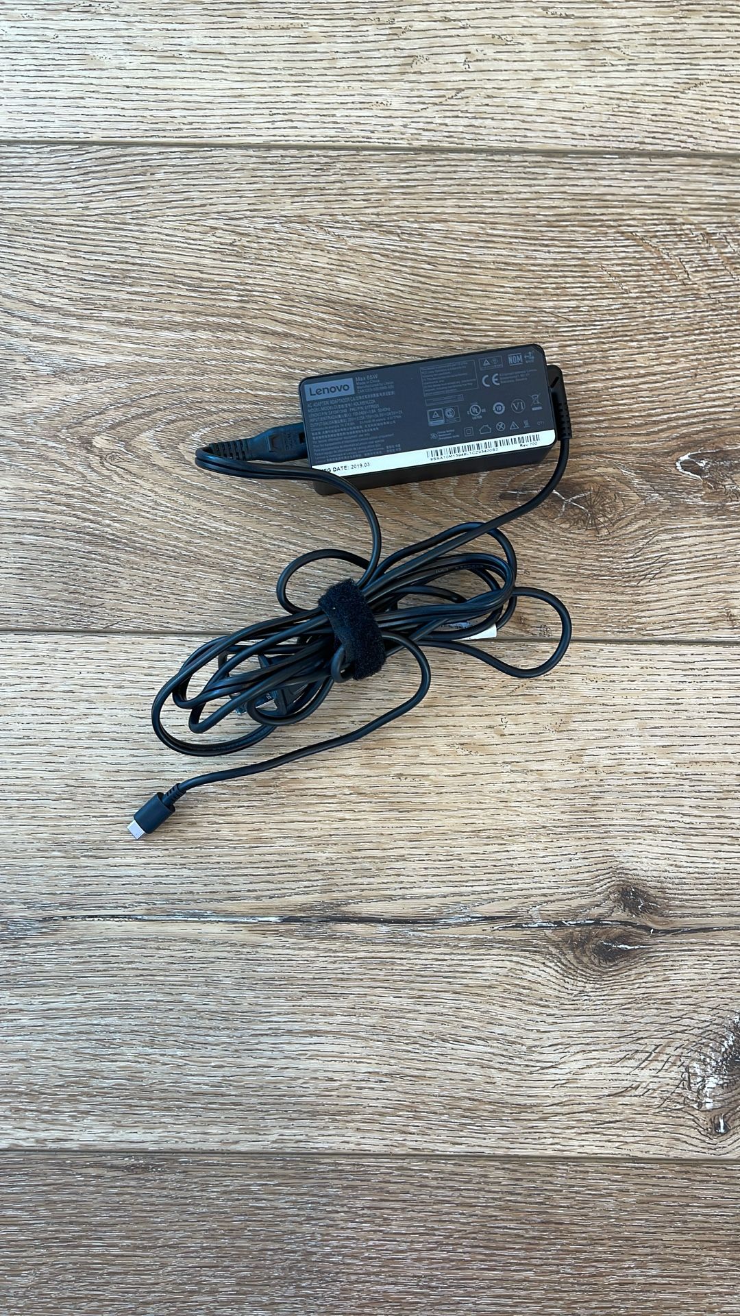Type C Lenovo AC Adapter 65 W