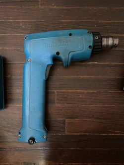 Makita Cordless Drill Set
