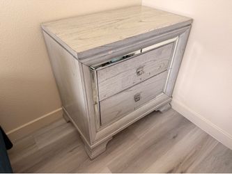 Night stand
