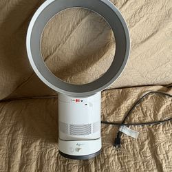 Dyson - Cool fan Adjustable Bladeless Desk Fan White/Silver