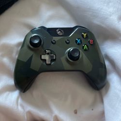 Camo Xbox Controller 