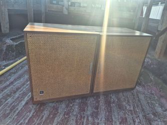 Vintage mid-century portable Record player Stereo