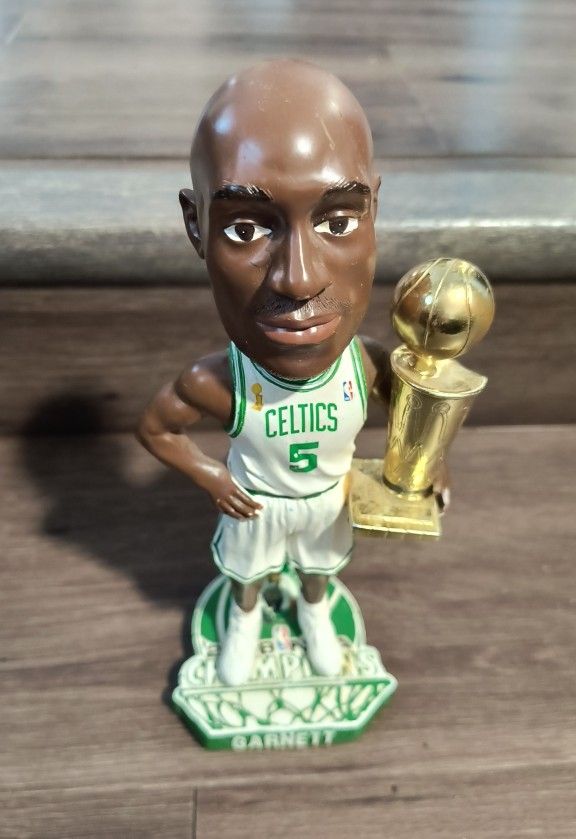 Kevin Garnett Boston Celtics (2008) Champions NBA Forever Collectibles Legends Of "The Court" Lmt. Ed. Bobblehead!!!