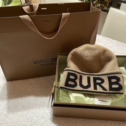BURBERRY Beige Cashmere Intarsia Logo Beanie