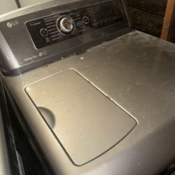 LG Washer & Dryer Set! 