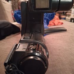 Sharp VHSSharp Slim Cam Zoom 12 Super Cat's Eye Model 