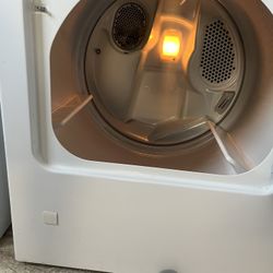 Kenmore Washer/dryer