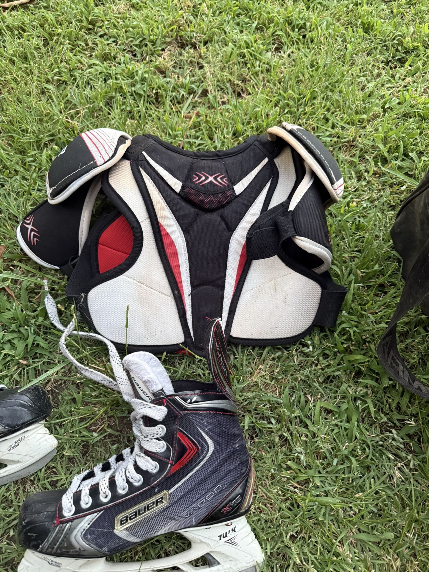 Bauer X30 Shoulder Pd