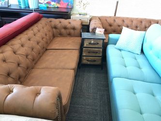 2 pc Chesterfield Living Room Set, Sofa and Loveseat