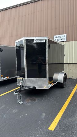 Enclosed trailer