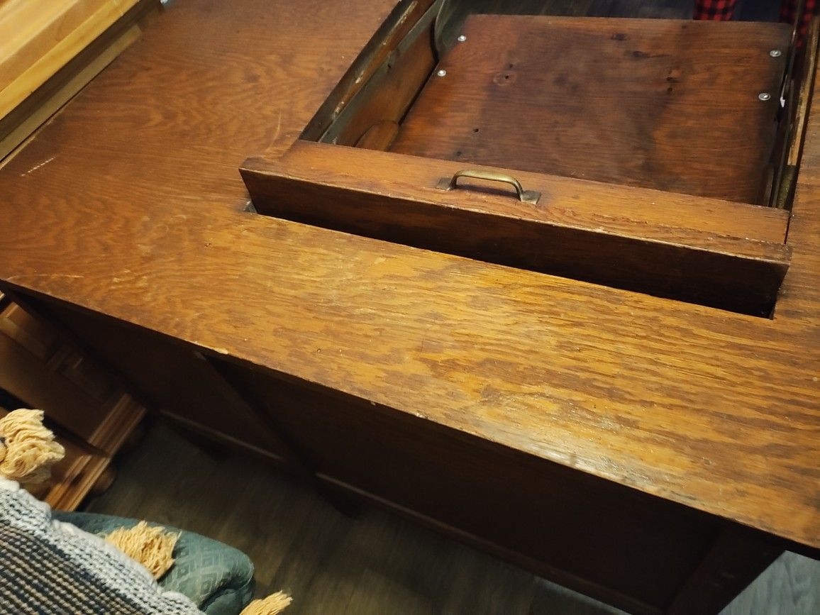 Slide In Desk