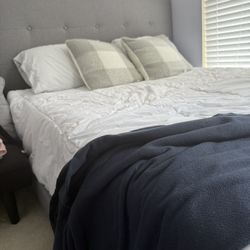 Bed frame With Headboard