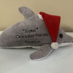 WINTER DOLPHIN TALE NO TAIL PLUSH CLEARWATER MARINE NWT 14" santa hat AQUARIUM