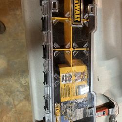 DeWalt  Parts Organizer 10-compartments