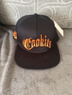 Cookies fire 🔥 snap back hat $30