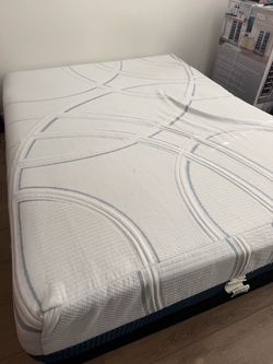 Queen size bed