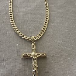 Cuban Chain In Gold Plated With Big Cross Pendant 