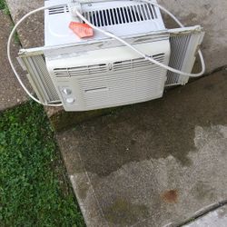 Frigidaire AC 5000btu