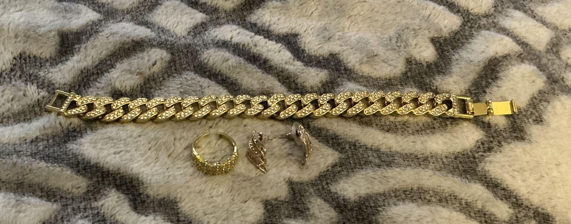 Costume Jewelry 