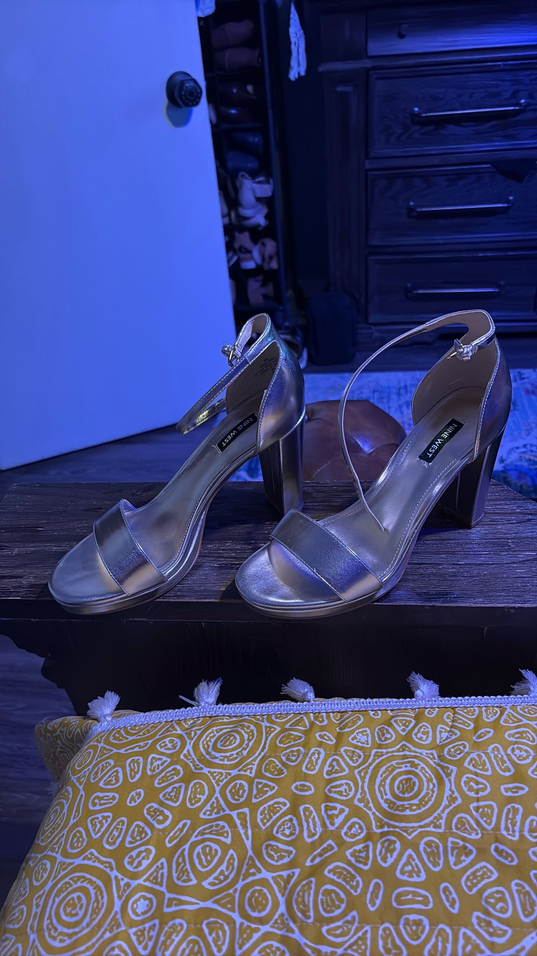 Gold Pump 
