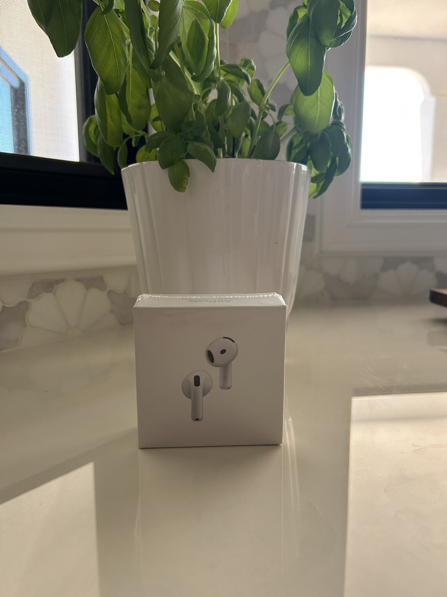 AirPods 4