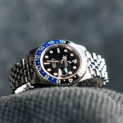 Rolex GMT-Master II 126710BLNR "Batgirl" 40mm Steel Jubilee Blue Black Bezel 2021 Unworn Mint Box & Papers