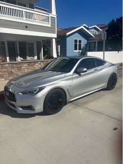 2017 Infiniti Q60