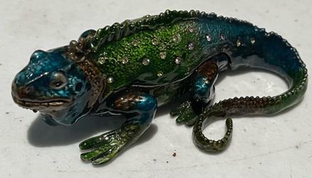 Jewelled Iguana trinket box
