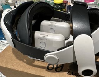 BOBO V.R. M3 head strap with 2 batteries & a battery charger