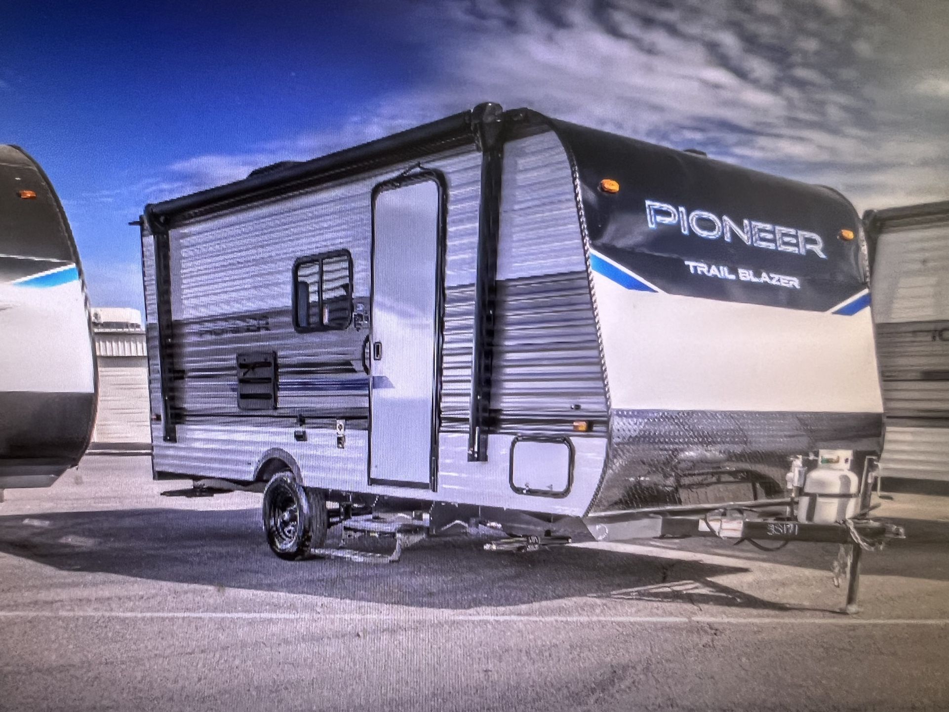 2022 PIONNER SS171