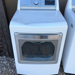 LG Electric Dryer 
