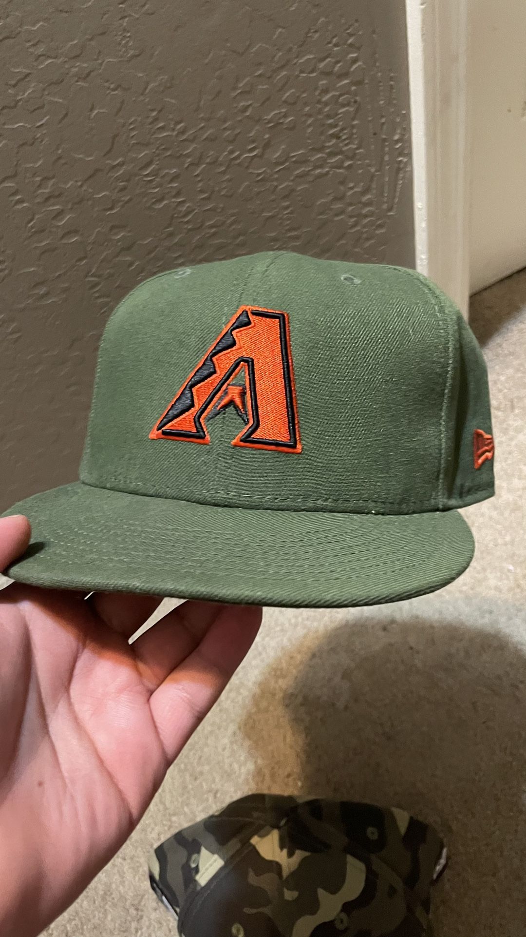 Dbacks Fitted Size 8