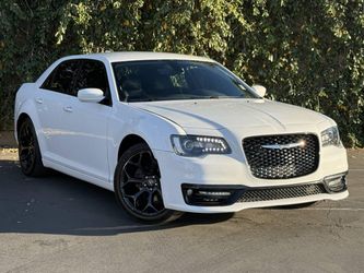 2019 Chrysler 300