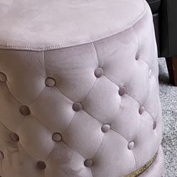 Round Rose Ottoman 