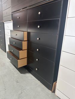Twelve drawers dresser / 12 drawers drawers