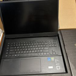 HP OMEN 17 RTX 3070 Ti | i7-12700H | 32GB DDR5 | 2TB SSD | QHD 165Hz