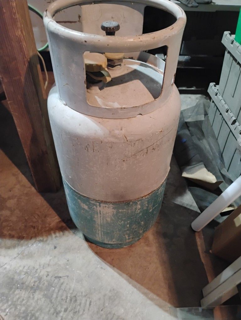 Forklift Propane Tank