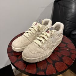 New Balance 550 BB550THA Beige Canvas Sneakers Size 8 Mens / 9.5 Womens